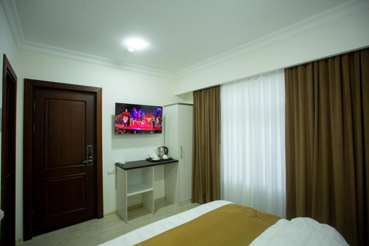 Viva Hotel Tasken Kültér fotó