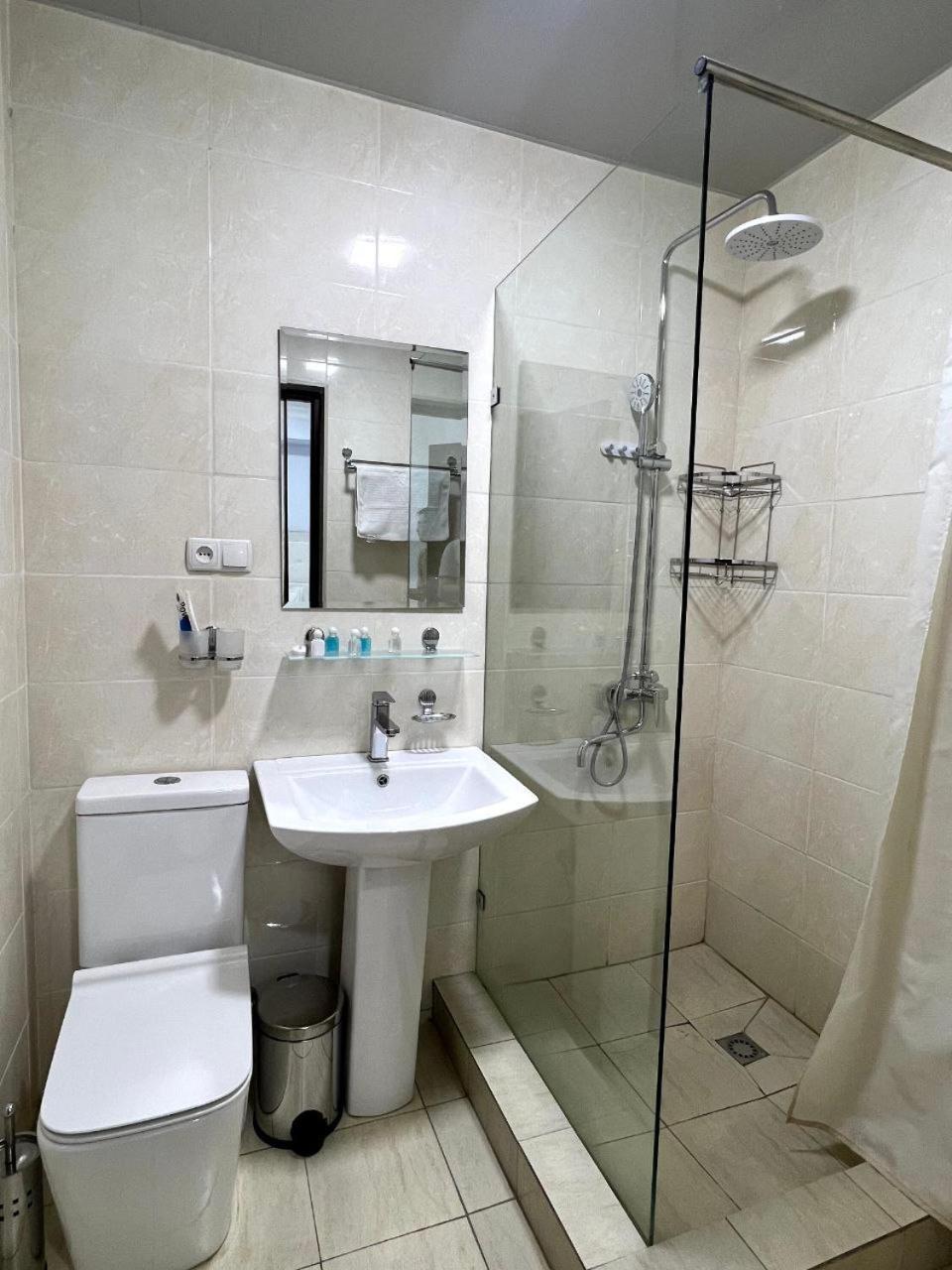 Viva Hotel Tasken Kültér fotó