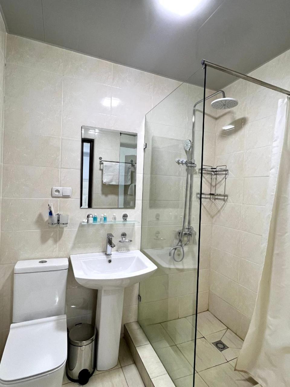 Viva Hotel Tasken Kültér fotó